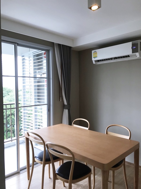 ให้เช่าคอนโด มาเอสโตร 39 พื้นที่ 61 ตร.ม. 2 ห้องนอน เช่า 38,000 บ/ด