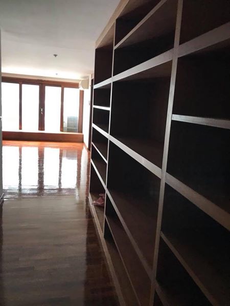 ขายคอนโดไอคอน 3 พื้นที่ 61.90 ตร.ม. สตูดิโอ ขาย 5.7 ล้านบาท