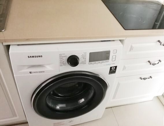 ขายคอนโด ไอวี่ ทองหล่อ พื้นที่ 85 ตร.ม. 2 ห้องนอน ขาย 18.5 ล้านบาท