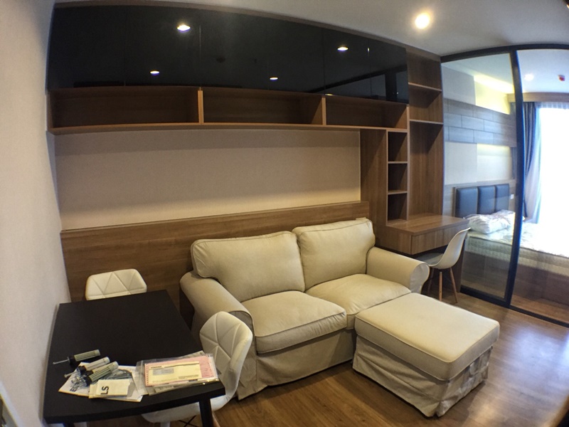 ให้เช่าคอนโด เดอะ ทรี อินเตอร์เชนจ์ พื้นที่ 36 ตร.ม. 1 ห้องนอน เช่า 12,500 บ/ด