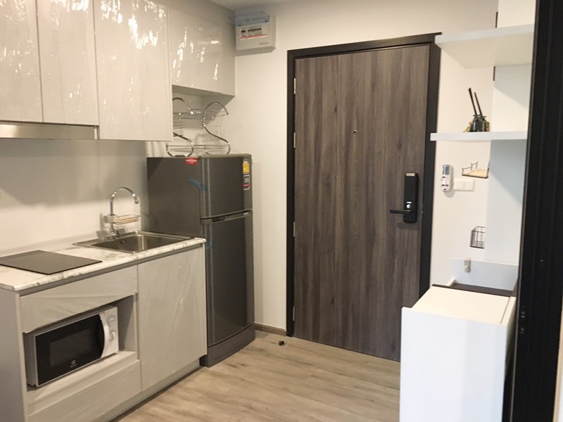 ให้เช่าคอนโด บีท บางหว้า อินเตอร์เชนจ์ พื้นที่ 29.15 ตร.ม. 1 ห้องนอน เช่า 9,500 บ/ด