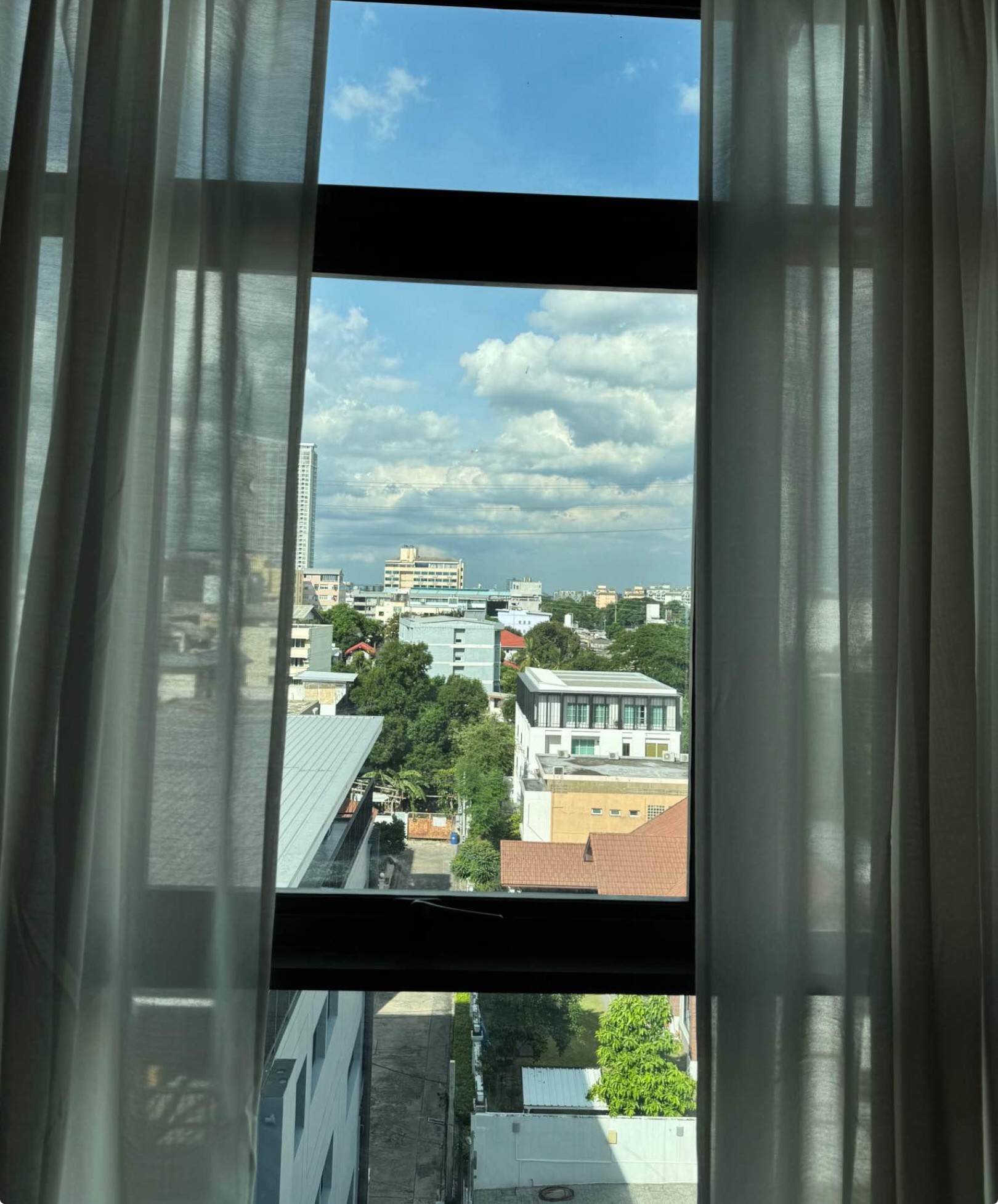 ให้เช่า มาเอสโตร 19 รัชดา 19 - วิภา พื้นที่ 30 ตรม. 1 ห้องนอน ราคาเช่า 18,000 บาท/เดือน