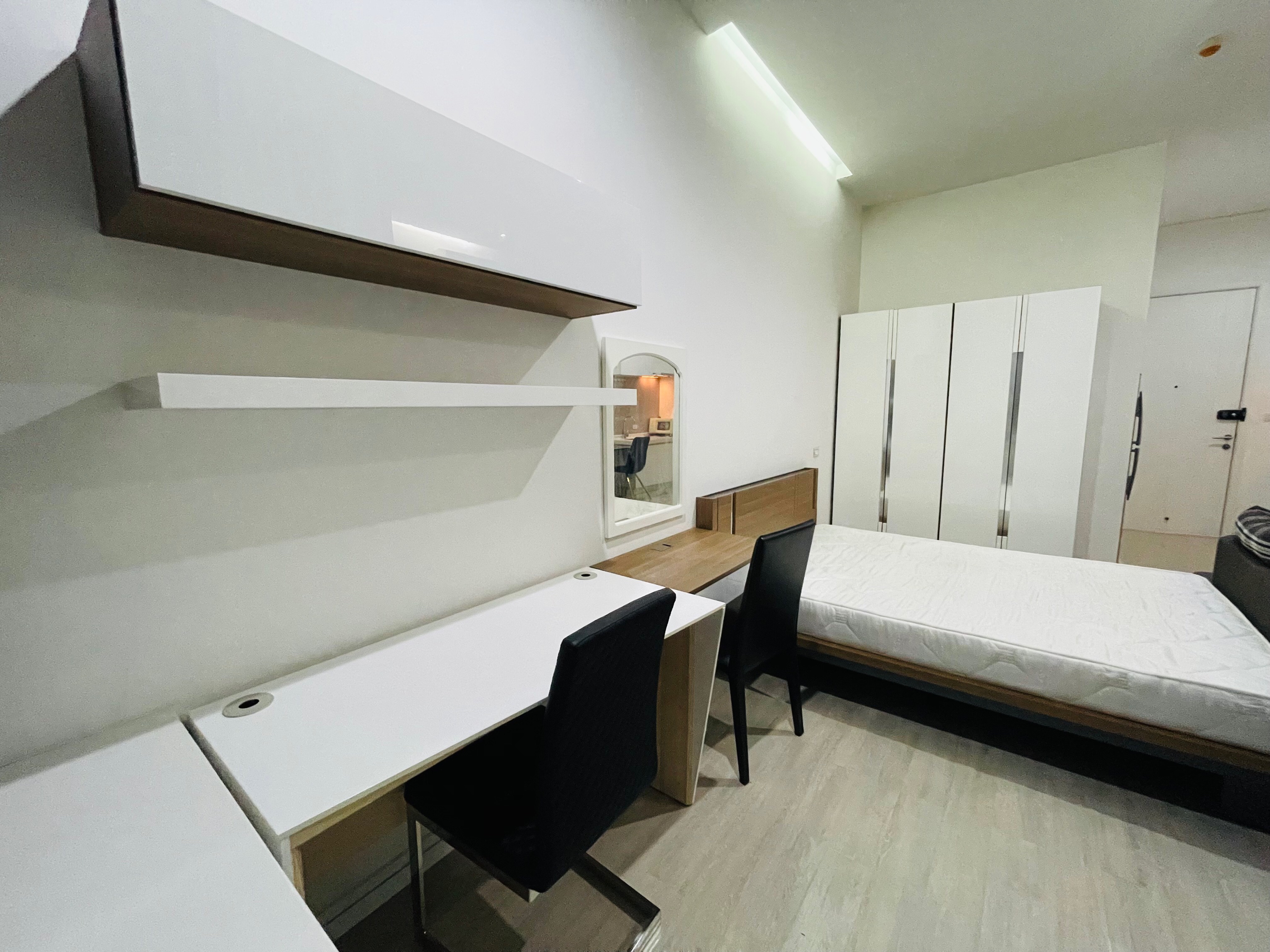 ให้เช่าคอนโด ทีซี กรีน พระราม 9 พื้นที่ 30 ตร.ม. สตูดิโอ เช่า 12,500 บ/ด