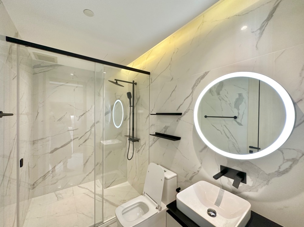 ให้เช่า คอนโด เดอะ รูม พญาไท 28 ตรม. Studio วิวโล่ง เช่า 20,000 บาท