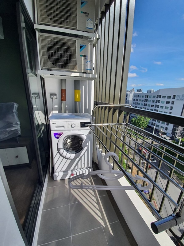 ขาย/ให้เช่า เดอะ เนสท์ สุขุมวิท 64 30 ตร.ม. 1 ห้องนอน เช่า 12,000 บ/ด ขาย 2.85 ล.