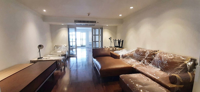 ขายคอนโด สเตท ทาวเวอร์ คอนโดมิเนียม 88.52 ตรม. 1 ห้องนอน ขาย 7.6 ล้านบาท