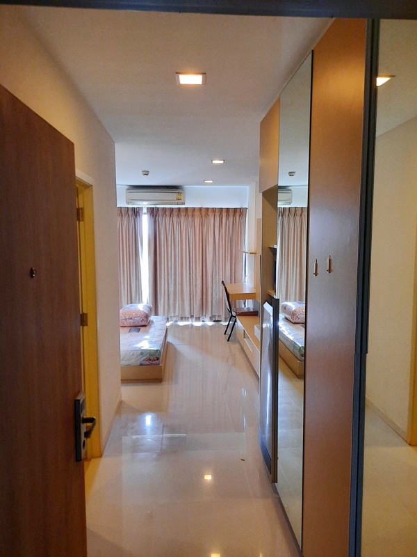 ให้เช่าคอนโด แลนด์มาร์ค เรสซิเดนท์ พื้นที่ 31 ตร.ม. ห้องสตูดิโอ เช่า 5,500 บ/ด