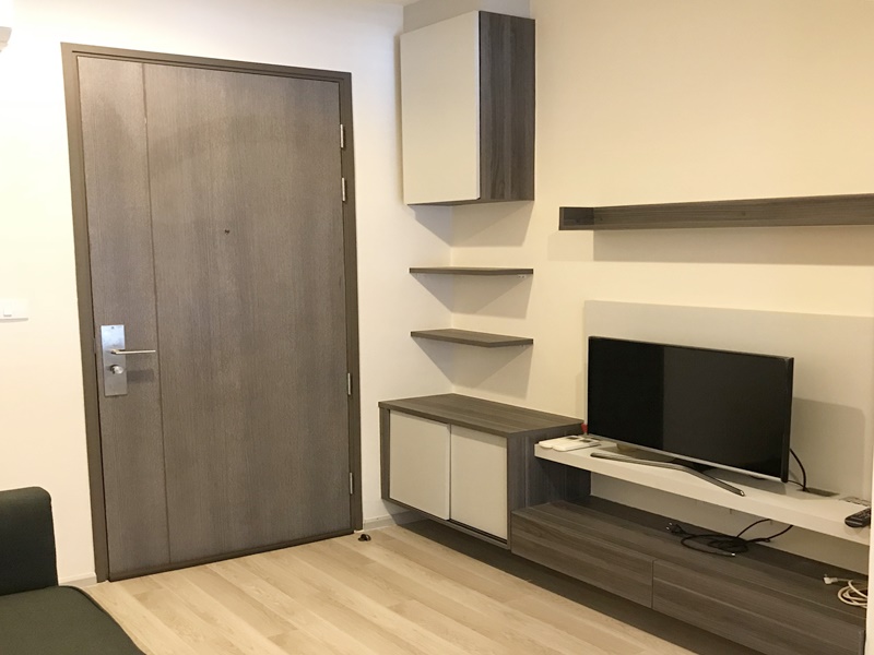 ขายคอนโด เซ็นทริค รัชดา-ห้วยขวาง พื้นที่ 32 ตร.ม. 1 ห้องนอน ขาย 4.3 ล้านบาท