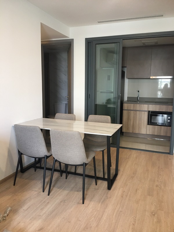 ให้เช่าคอนโด ทากะ เฮาส์ เอกมัย 12 พื้นที่ 68 ตร.ม. 2 ห้องนอน เช่า 45,000 บ/ด