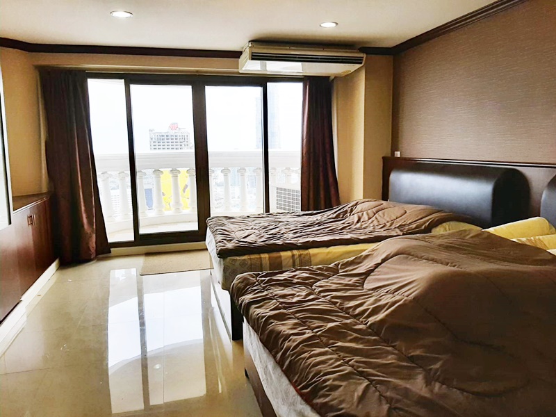 ขายคอนโด อาร์ซีเค ทาวเวอร์ 68.08 ตรม. 1ห้องนอน ขาย 5.8 ล้านบาท