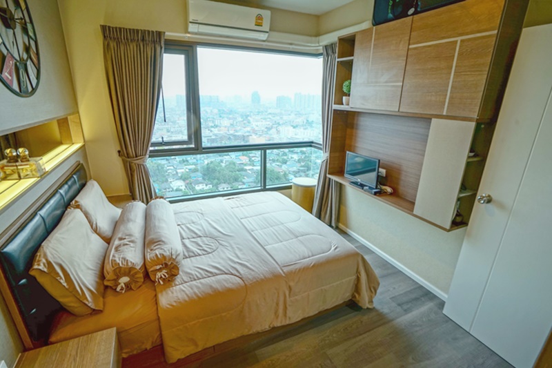 ให้เช่าคอนโด เดอะ สเตจ เตาปูน อินเตอร์เชนจ์ พื้นที่ 33 ตร.ม. 1 ห้องนอน เช่า 12,000 บ/ด