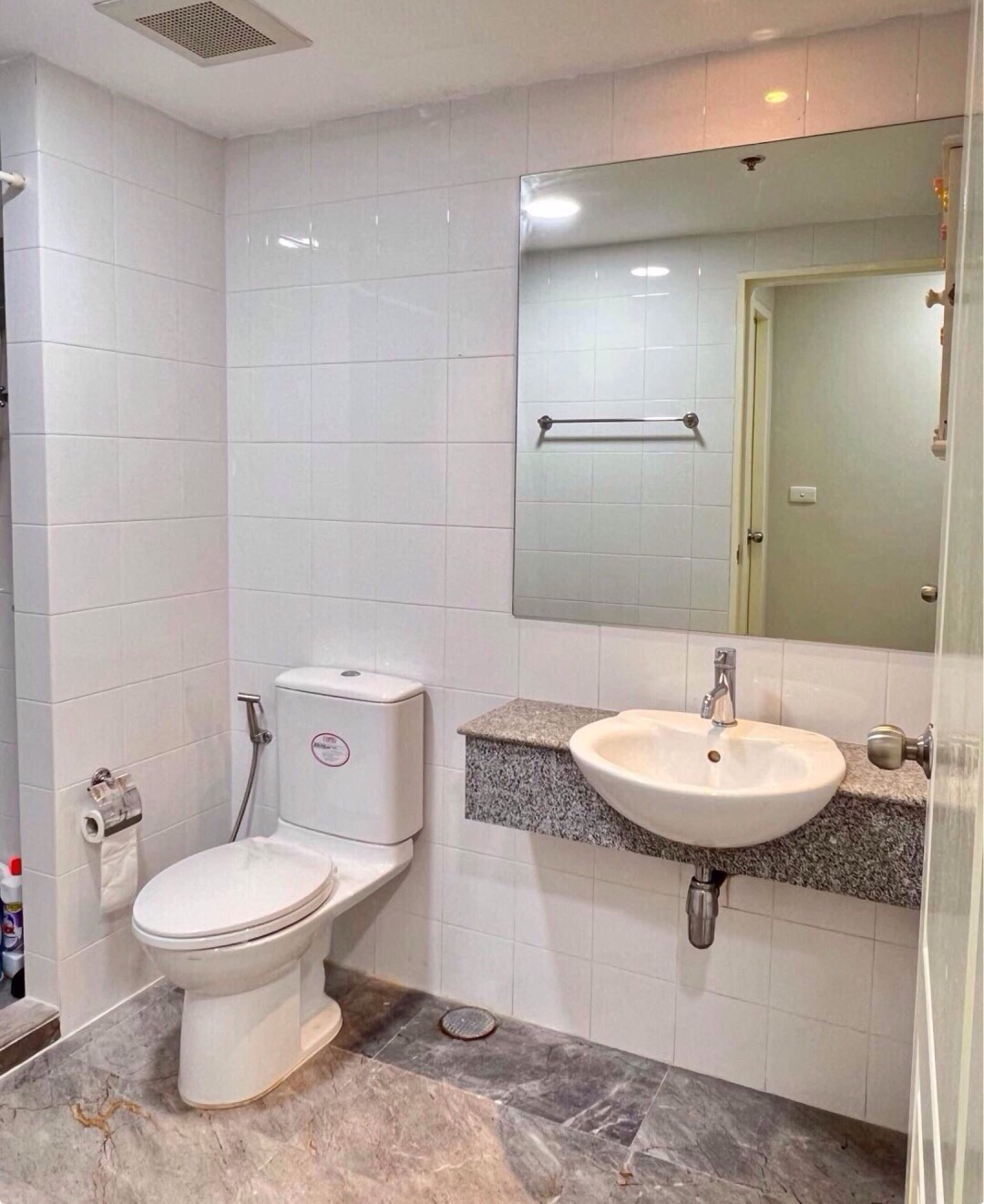 KS-J4.1 ให้เช่า The Master Sathorn Executive เดอะ มาสเตอร์ สาทร เอ็กเซ็คคลูทีฟ1 ห้องนอน, 1 ห้องน้ำ ชั้น 3 ขนาด 53 ตรม.