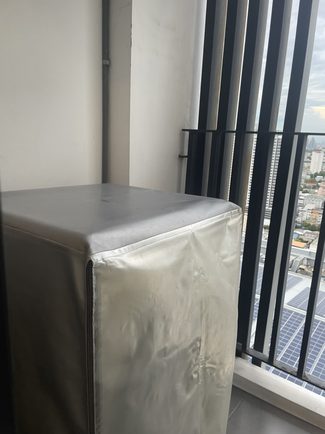 TD-Y11.1 คอนโดให้เช่า เดอะ ทรี อินเตอร์เชนจ์ Studio พื้นที่ 30 ตรม. 10,500 บาท