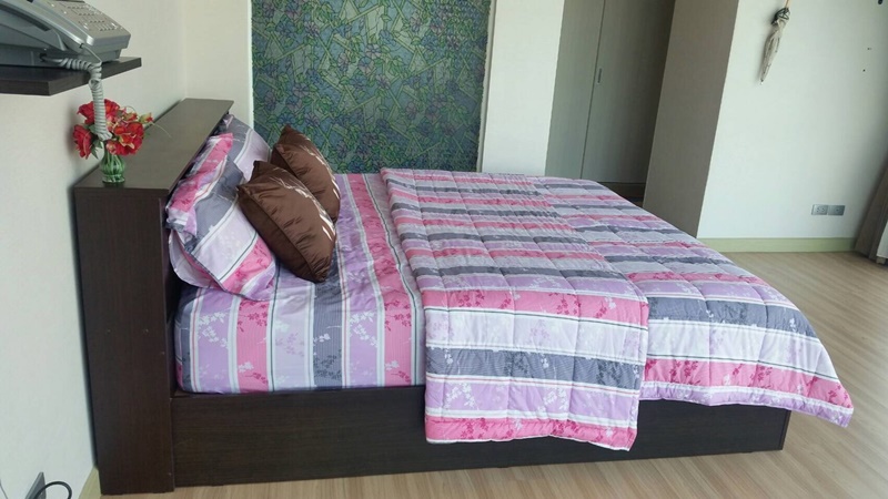 ขายสกายวอล์ค คอนโดมิเนียม พื้นที่ 55 ตร.ม. 1 ห้องนอน ขาย 7.5 ล้านบาท