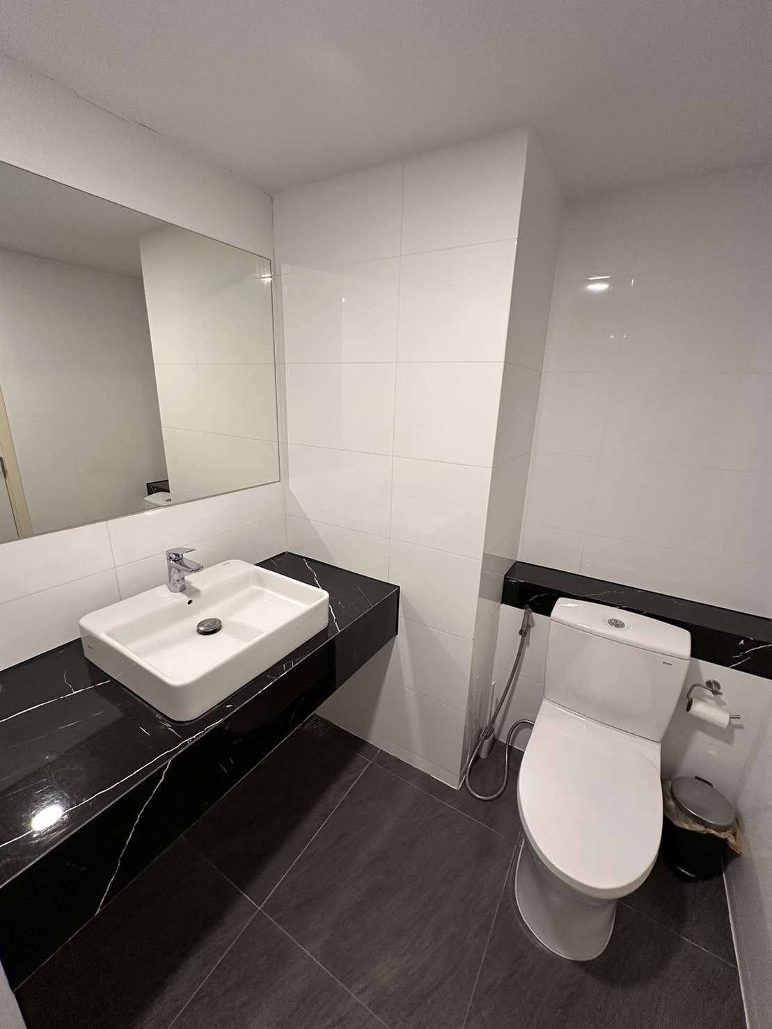 ให้เช่า ไนท์บริดจ์ สเปซ พระราม 9 44 ตรม. Duplex 1 ห้องนอน ราคาเช่า 37,000 /เดือน