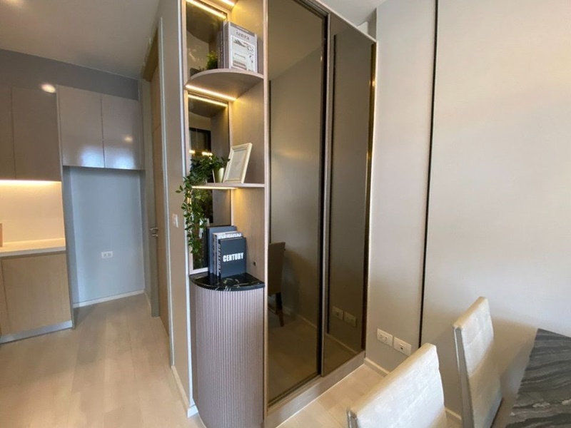 ให้เช่าคอนโด โนเบิล เพลินจิต พื้นที่ 46 ตร.ม. 1 ห้องนอน เช่า 39,000 บ/ด