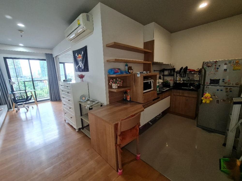 ให้เช่าคอนโด บลอคส์ 77 พื้นที่ 40 ตรม. ห้องสตูดิโอ ราคาเช่า 15,000 /เดือน