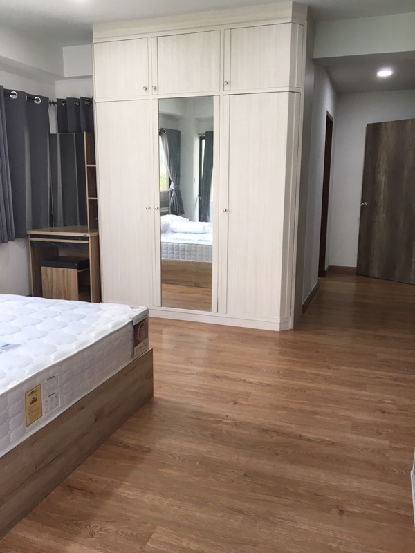 ให้เช่าคอนโด สุขุมวิท เฮ้าส์ พื้นที่ 126 ตร.ม. 2 ห้องนอน เช่า 40,000 บ/ด