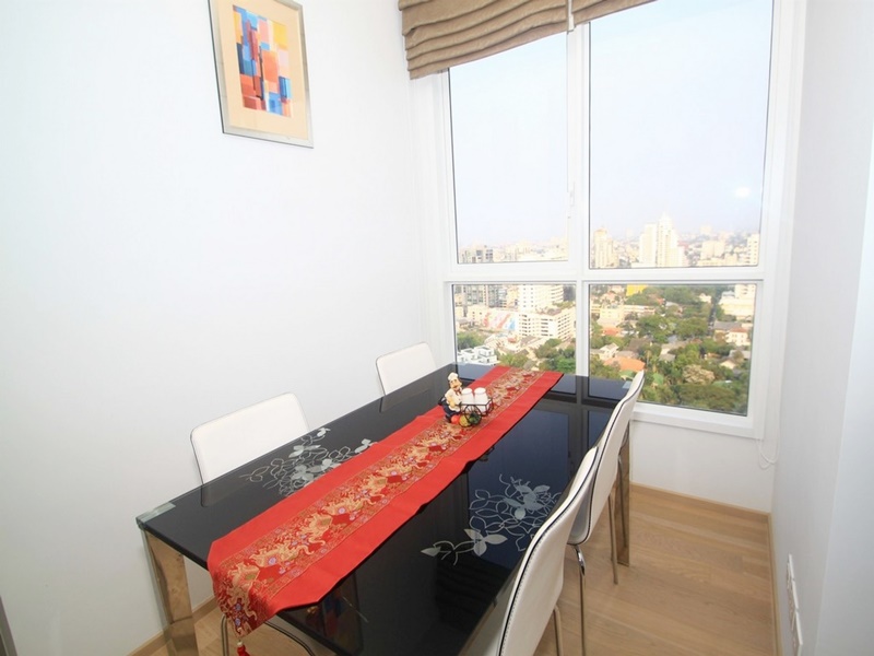 ให้เช่าคอนโด เอช คิว ทองหล่อ พื้นที่ 100 ตรม. 2 ห้องนอน เช่า 80,000 บาท/เดือน