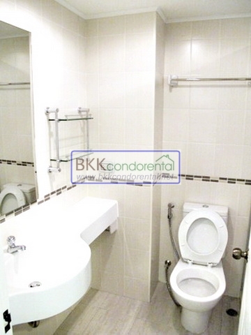 ให้เช่าคอนโด ลุมพินี วิลล์ รามคำแหง 26 พื้นที่ 32 ตรม. วิวเมือง 1 ห้องนอน