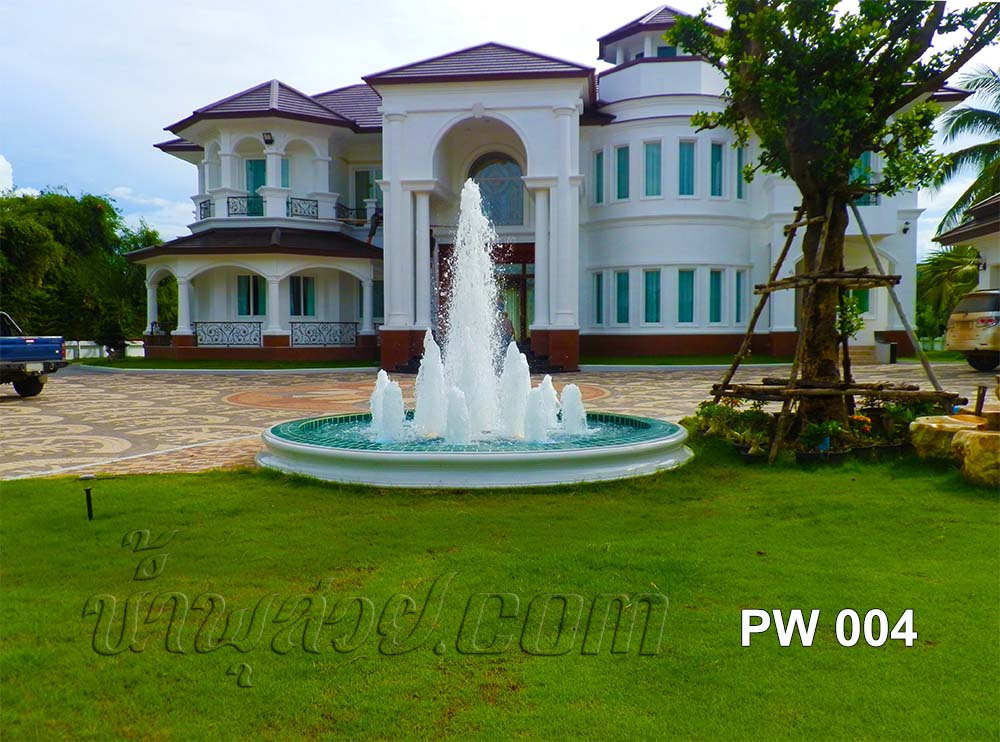 บ่อวงกลม ชุดน้ำพุ 3 ชั้นหัวน้ำพุต้นสน 15 หัว ที่บ้าน ปัทมาวรรณ หนองคาย