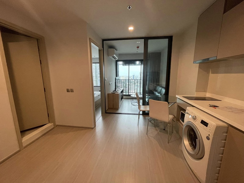 ให้เช่าคอนโด ไลฟ์ ลาดพร้าว พื้นที่ 35 ตร.ม. 1 ห้องนอน เช่า 20,000 บาท/เดือน