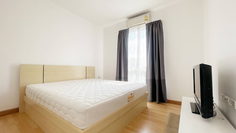 ขายคอนโด เซ็นทริโอ้ ลาดพร้าว 48 พื้นที่ 42 ตร.ม. 1 ห้องนอน. ขาย 4.5 ล้านบาท