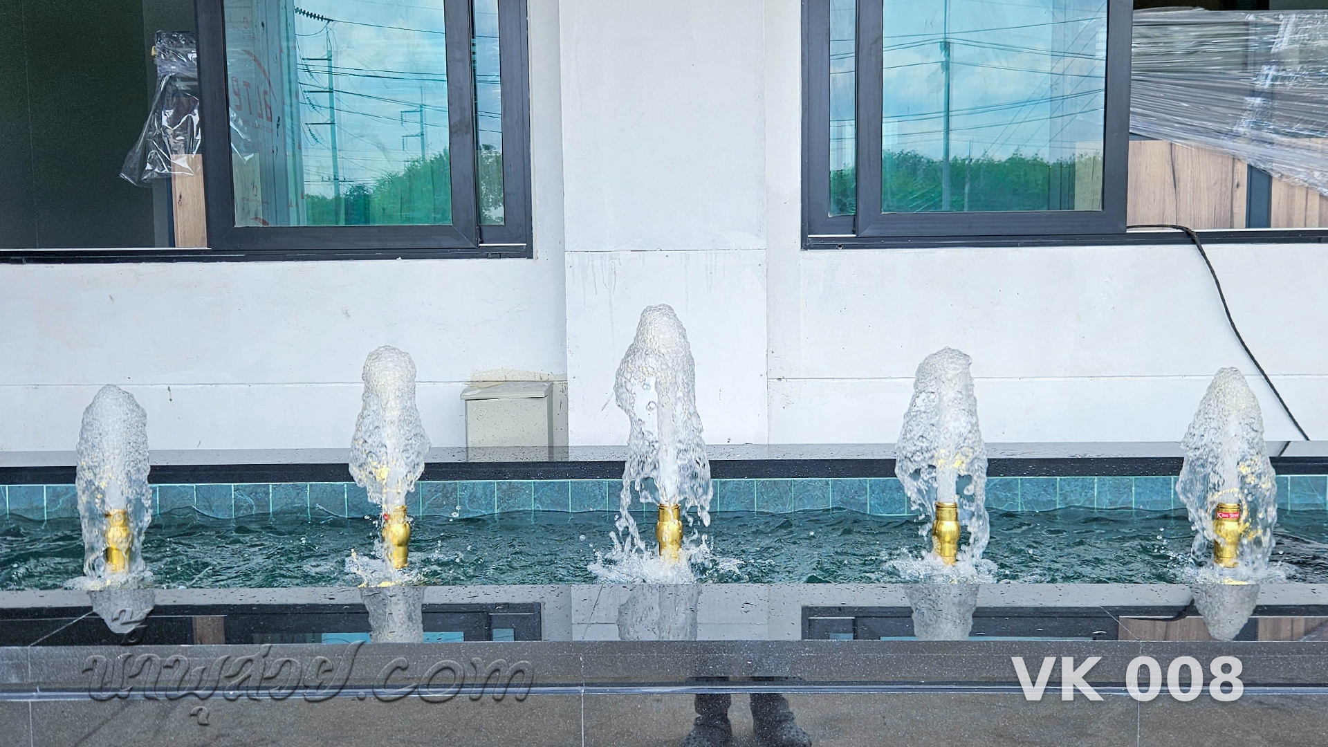 น้ำพุฟองเบียร์ วงษ์สยามก่อสร้าง จ.ระยอง