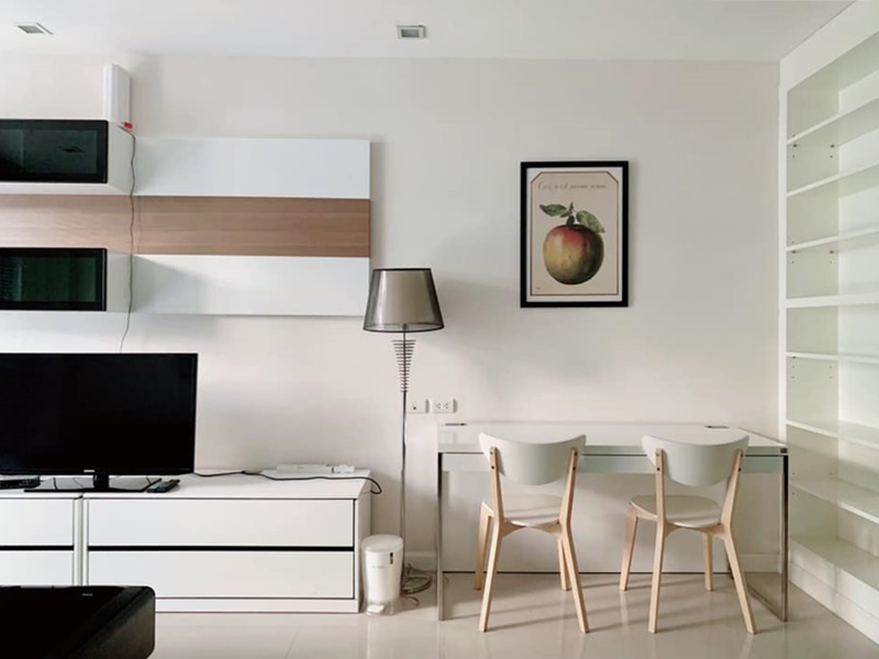 ให้เช่าคอนโด โอทู ฮิป พื้นที่ 50 ตร.ม. 1 ห้องนอน เช่า 28,000 บ/ด