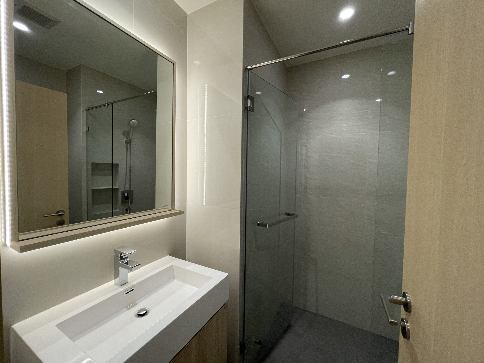 ให้เช่าคอนโด มารุ เอกมัย 2 พื้นที่ 30 ตรม. 1 ห้องนอน เช่า 23,000 /เดือน