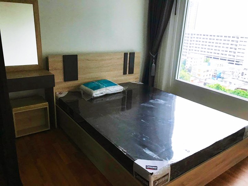 ให้เช่า รีเจ้นท์ โฮม บางซ่อน พื้นที่ 28 ตร.ม. 1 ห้องนอน เช่า 7,000 บ/ด