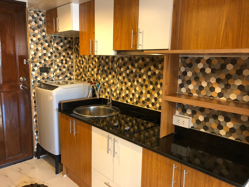 ให้เช่าคอนโด ออมนิ ทาวเวอร์ สุขุมวิท นานา พื้นที่ 30 ตร.ม. สตูดิโอ ให้เช่า 15,000 บ/ด