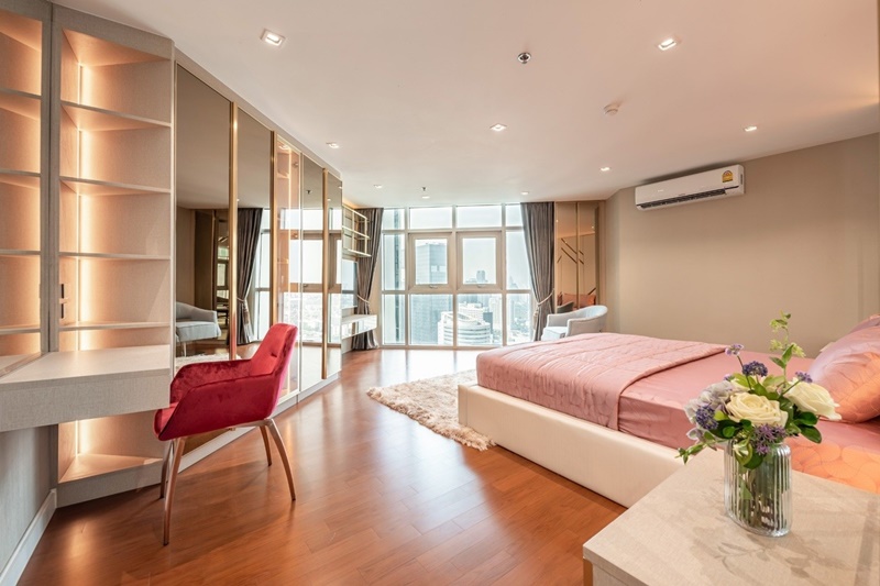 ขายคอนโด เบลล์ แกรนด์ พระราม 9 พื้นที่ 193.49 ตร.ม. 5 ห้องนอน ขาย 36 ล้านบาท