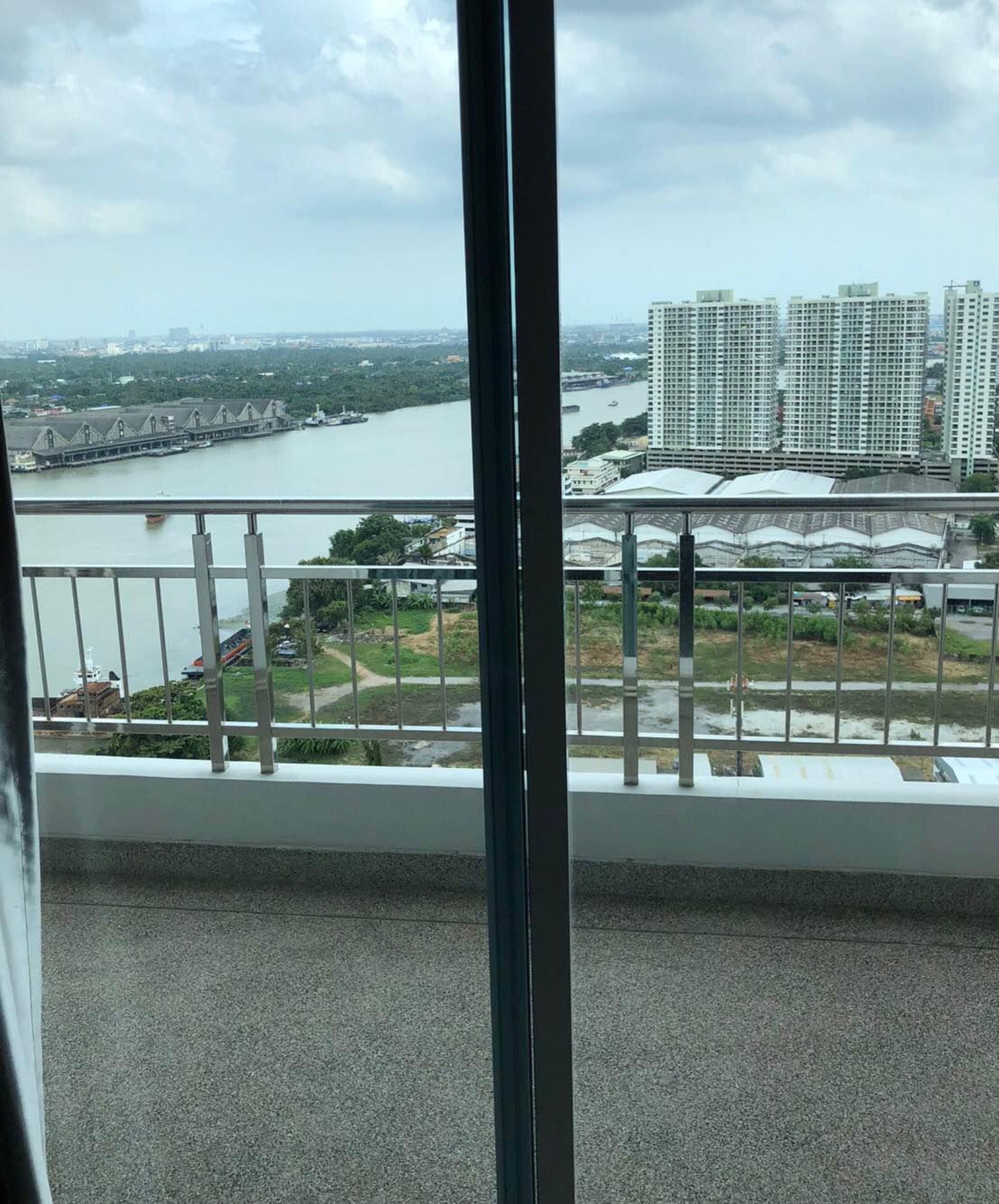 ให้เช่าคอนโด ศุภาลัย พรีมา ริวา พื้นที่ 117 ตรม. 2 ห้องนอน เช่า 50,000 บาท/เดือน