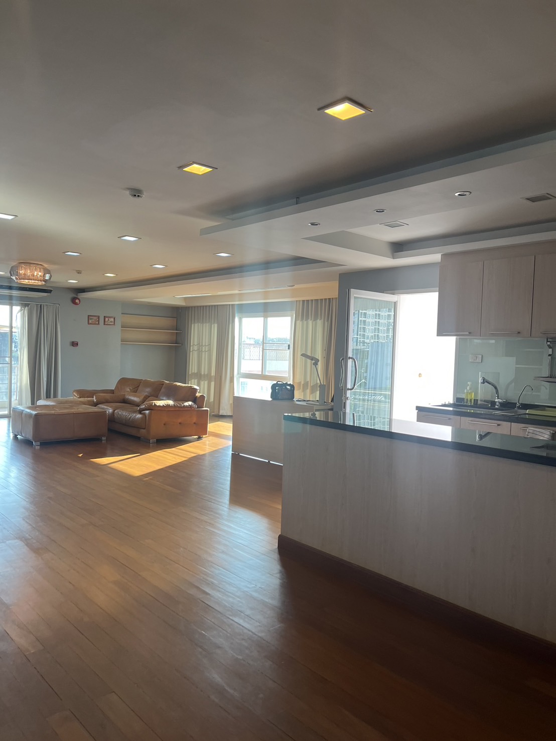 ให้เช่าคอนโด บ้านปลัดสมภพ พื้นที่ 170 ตร.ม. 2 ห้องนอน เช่า 35,000 บ/ด