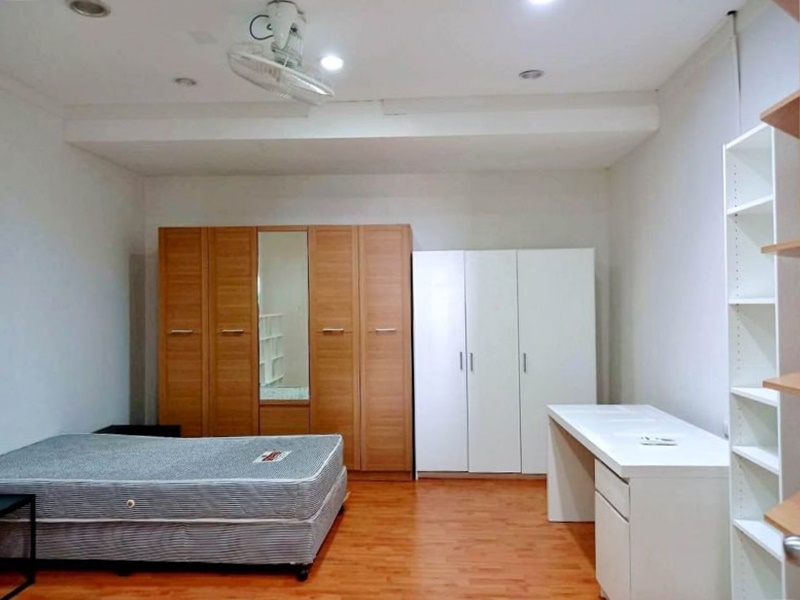 ให้เช่าคอนโด เดอะ วอเตอร์ฟอร์ด ไดมอนด์ สุขุมวิท 30/1 163.05 ตรม. 4 ห้องนอน 55,000 บ/ด