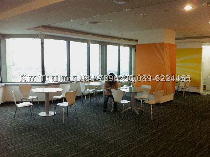 ให้เช่าพื้นที่ ออฟฟิต ย่านทองหล่อ-เอกมัย 500บ/ตร.ม.
