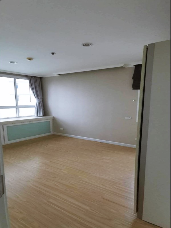 ขายคอนโด ทีซี กรีน พระราม 9 พื้นที่ 28-40 ตร.ม. 1 ห้องนอน เริ่มต้นที่ 2.07 ล้านบาท