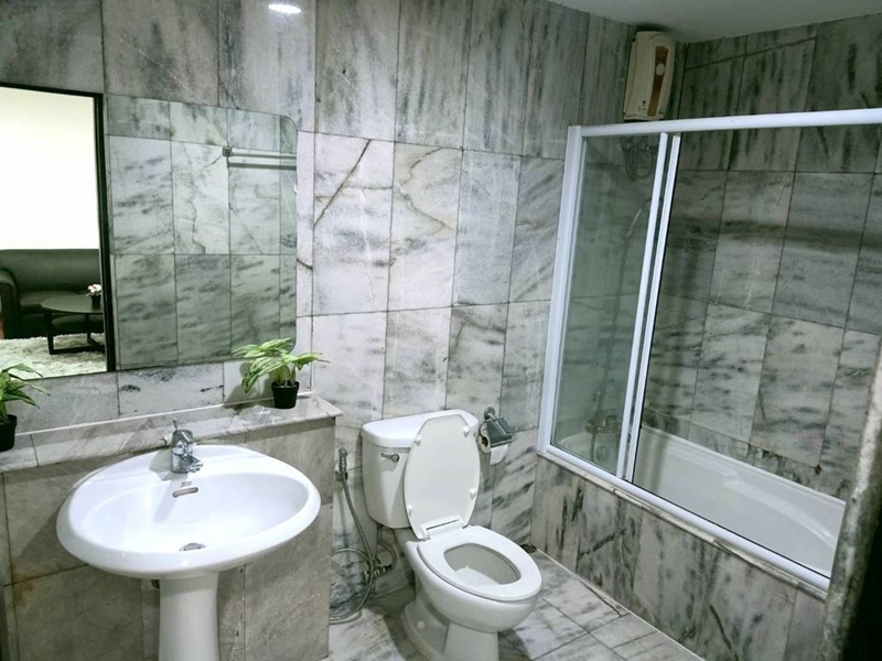 ให้เช่าคอนโด เดอะ วอเตอร์ฟอร์ด พาร์ค ทองหล่อ 5 พื้นที่ 75 ตรม. 1 ห้องนอน เช่า 17,500 บ/ด