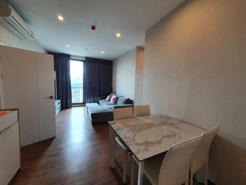 ให้เช่าคอนโด เดอะ ทรี ริโอ้ บางอ้อ พื้นที่ 60 ตร.ม. 2 ห้องนอน