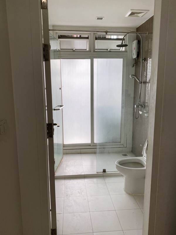 ให้เช่าคอนโด เดอะ บลูม สุขุมวิท 71 พื้นที่ 35 ตรม. 1 ห้องนอน เช่า 12,000 บาท/เดือน