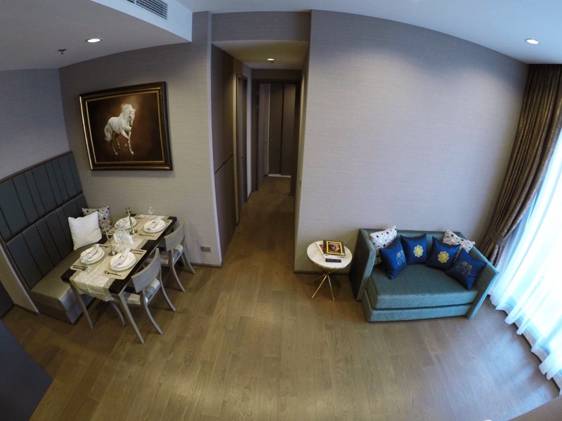 ให้เช่าคอนโด เดอะ ดิโพลแมท สาทร พื้นที่ 72 ตร.ม. 2 ห้องนอน เช่า 65,000 บ/ด