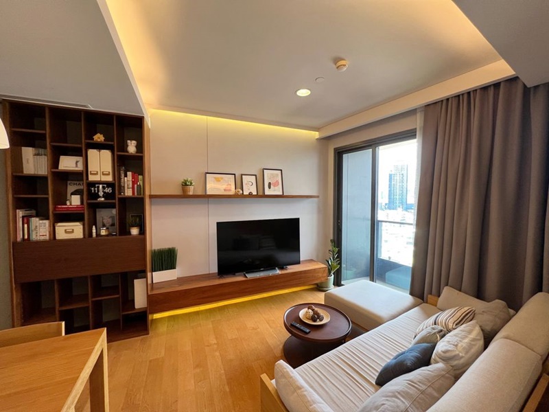 ให้เช่าคอนโด เดอะ ลุมพินี 24 พื้นที่ 55 ตร.ม. 2 ห้องนอน เช่า 35,000 บ/ด