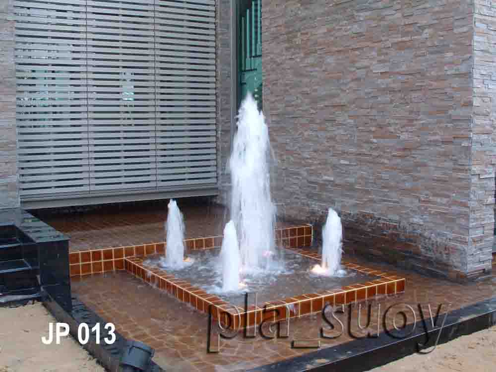 น้ำพุ ฮวงจุ้ย หน้าบ้านคุณเจี๊ยบ