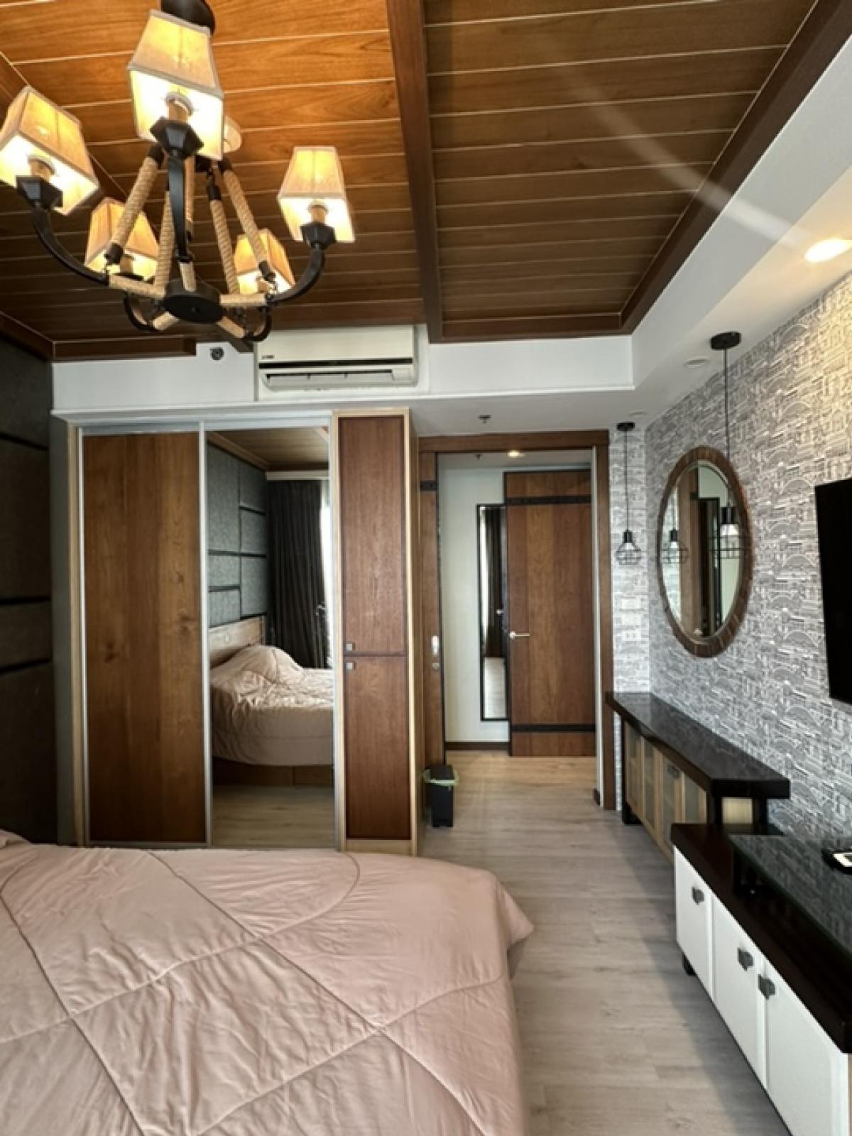 ให้เช่าคอนโด เดอะ ล็อฟท์ เอกมัย พื้นที่ 48 ตรม. 1 ห้องนอน ราคาเช่า 35,000 บาท