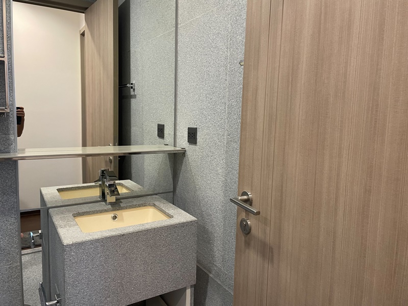 ให้เช่าคอนโด เดอะ ไลน์ ราชเทวี พื้นที่ 60 ตร.ม. 2 ห้องนอน เช่า 42,000 บ/ด