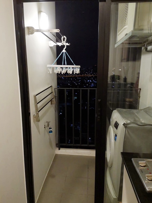 ขายคอนโด เดอะ ทรี อินเตอร์เชนจ์ พื้นที่ 30 ตร.ม. สตูดิโอ ขาย 2.5 ล้านบาท