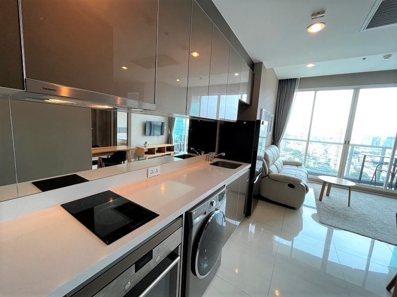 ให้เช่าคอนโด แม่น้ำ เรสซิเดนท์ 45 ตร.ม. 1 ห้องนอน เช่า 28,000 บ/ด