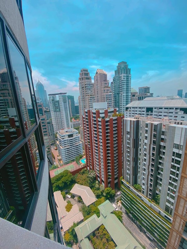 ให้เช่าคอนโด รีเจ้นท์ รอยัล เพลส 1 พื้นที่ 230 ตรม. 4 ห้องนอน เช่า 120,000 บาท/เดือน