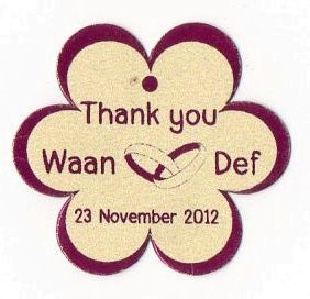 ป้ายของชำร่วยรูปดอกไม้